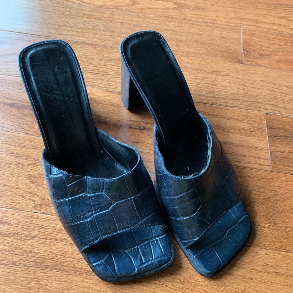 Vintage 90s crocodile skin patterned mules